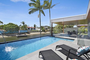Buena Vista, Surfers Paradise